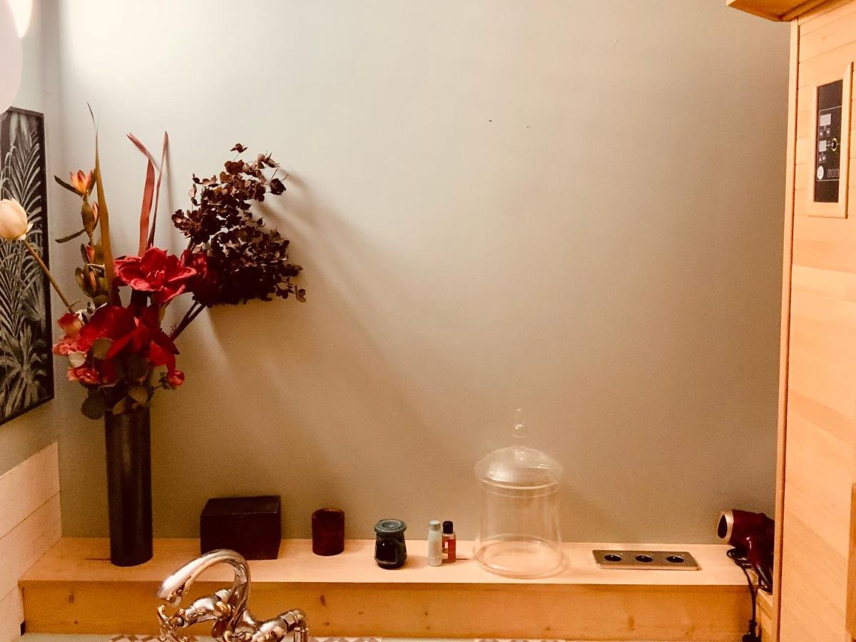 Belle Chambre Avec Sauna Dans Quartier Calme Bordéus Exterior foto